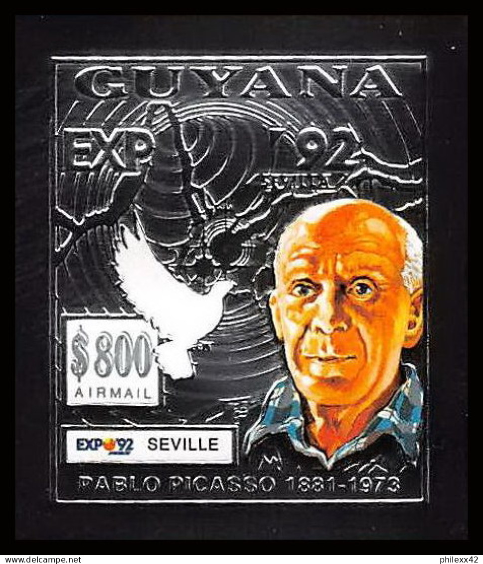 86149d Guyana Mi N°233 B Pablo PICASSO Expo Seville 92 ARGENT SILVER Tableau (Painting) DOVE ** MNH Non Dentelé Imperf - Picasso