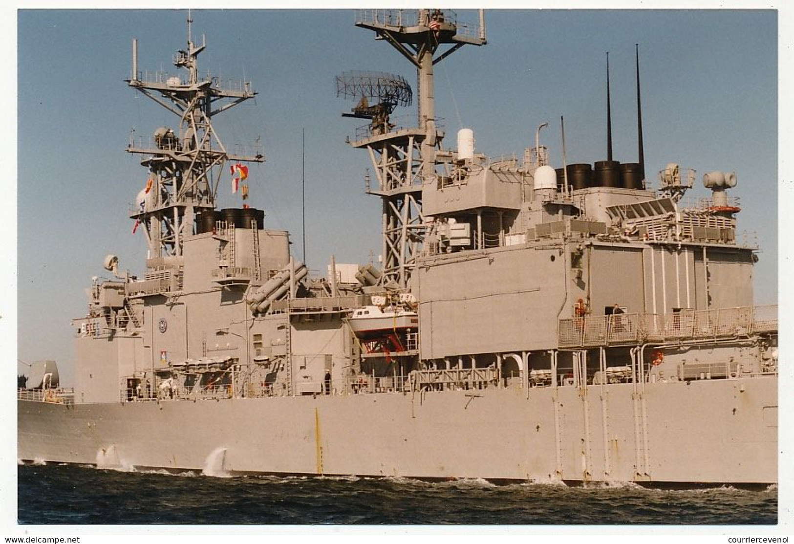 8 Photos Couleur Format Env. 10cm X 15cm - U.S. Navy Destroyer USS Hayler (DD 997) - Mars 1997 - Bateaux