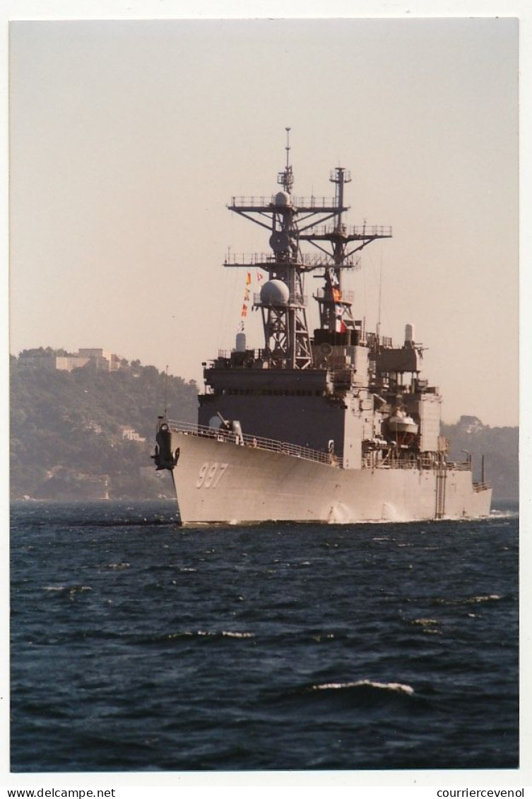 8 photos couleur format env. 10cm X 15cm - U.S. Navy destroyer USS Hayler (DD 997) - Mars 1997