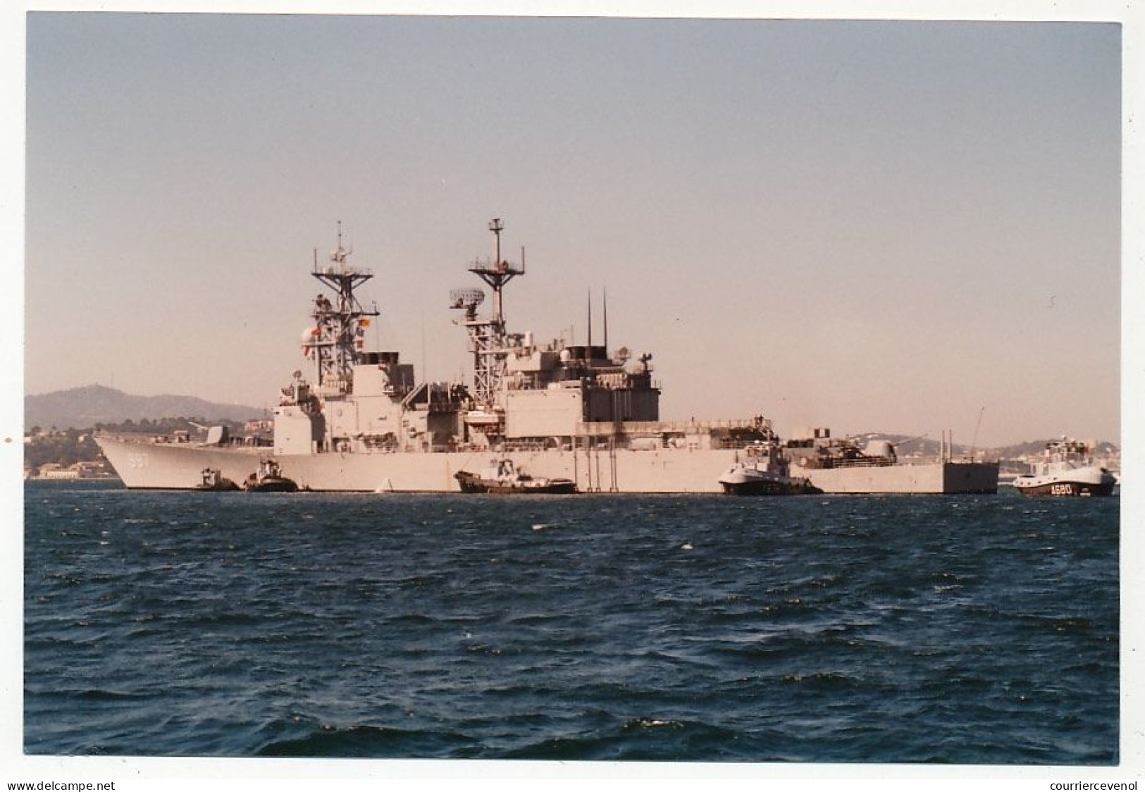 8 photos couleur format env. 10cm X 15cm - U.S. Navy destroyer USS Hayler (DD 997) - Mars 1997