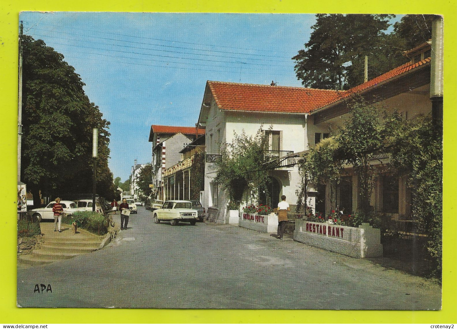 65 CAPVERN LES BAINS Vers Lannemezan Hôtel Restaurant De La Poste VOIR ZOOM Citroën Ami 6 Renault 4L Homme Journal - Lannemezan