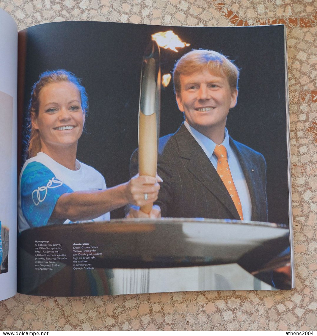 Athens 2004 Olympic Games, ''The Flame'' Official Commemorative Book - Boeken