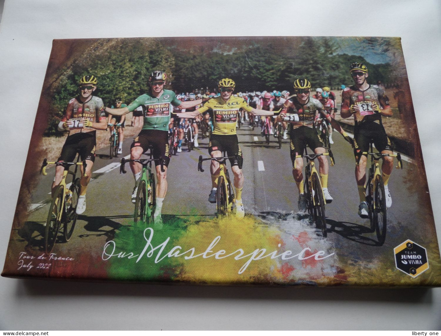 Team JUMBO Visma > July 2022 TOUR De FRANCE - Our MASTERPIECE ( Voir SCANS ) Condition PERFECT ( +/- 30 X 20 Cm.) ! - Cyclisme