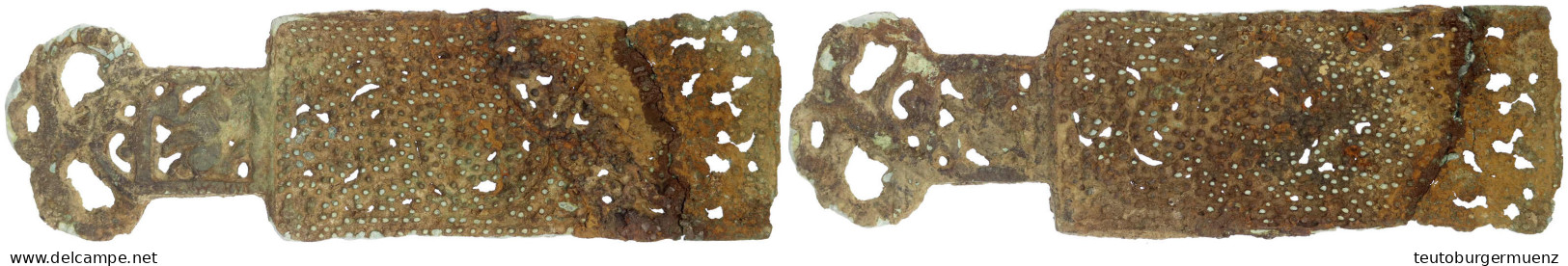 Sogenanntes Reibeisen "Lung Niu Hsing" Der Frühen Chou-Zeit. Bronze, 173 X 50 Mm. Sehr Schön, Korrodiert. Coole 6805. Gr - Chine