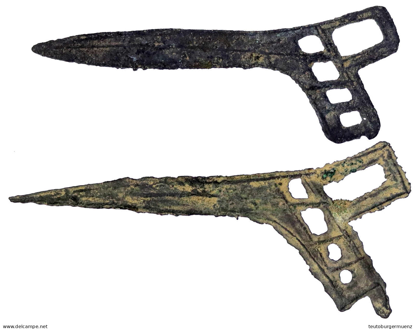 2 X Bronze-"Halberd"-Münze 800/600 V.Chr. Zhejiang-Provinz. Länge 82 Und 75 Mm. Sehr Schön - China