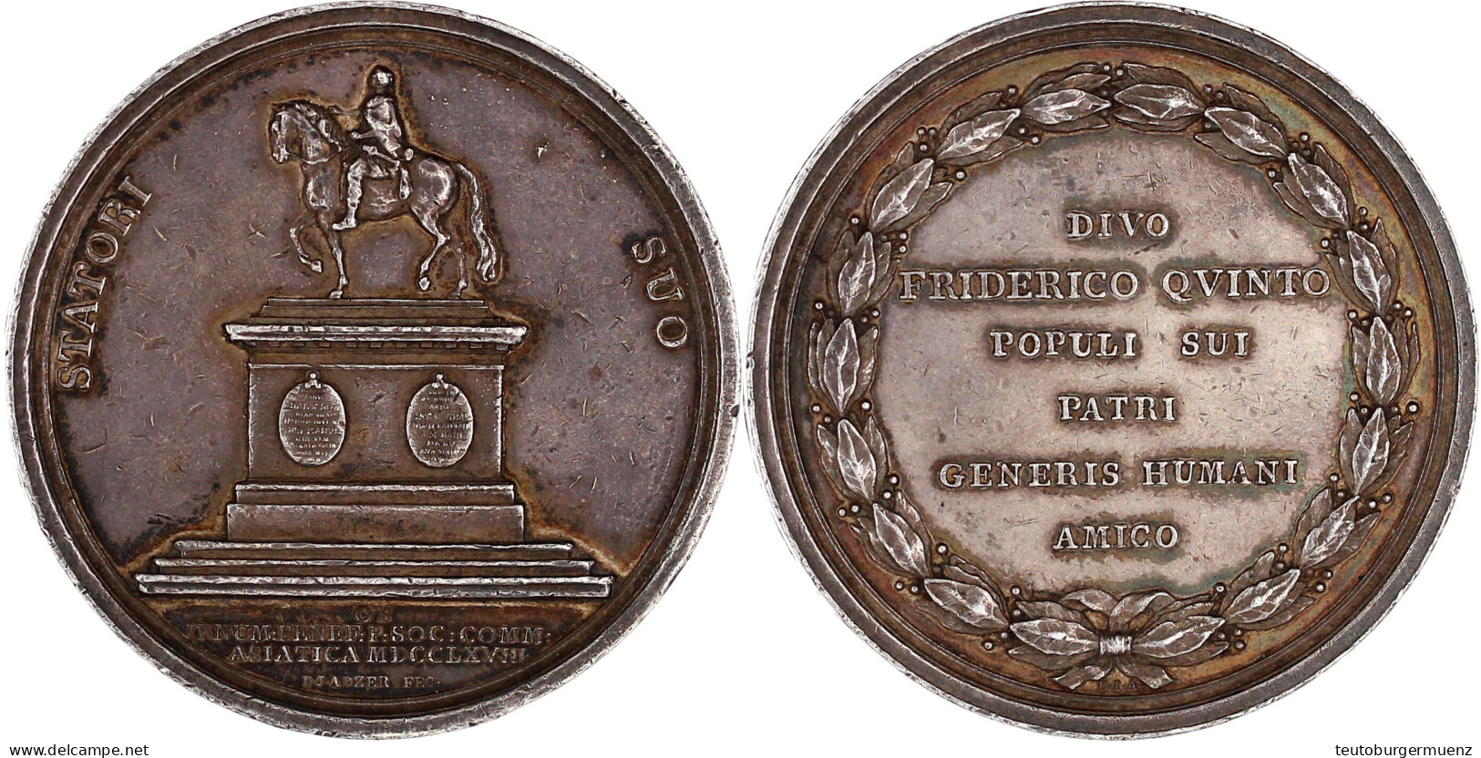 Silbermedaille 1768, Von D. J. Adzer. Auf Das Reiterstandbild Friedrichs V. Ansicht Des Reiterstandbildes/Sechs Zeilen S - Danemark