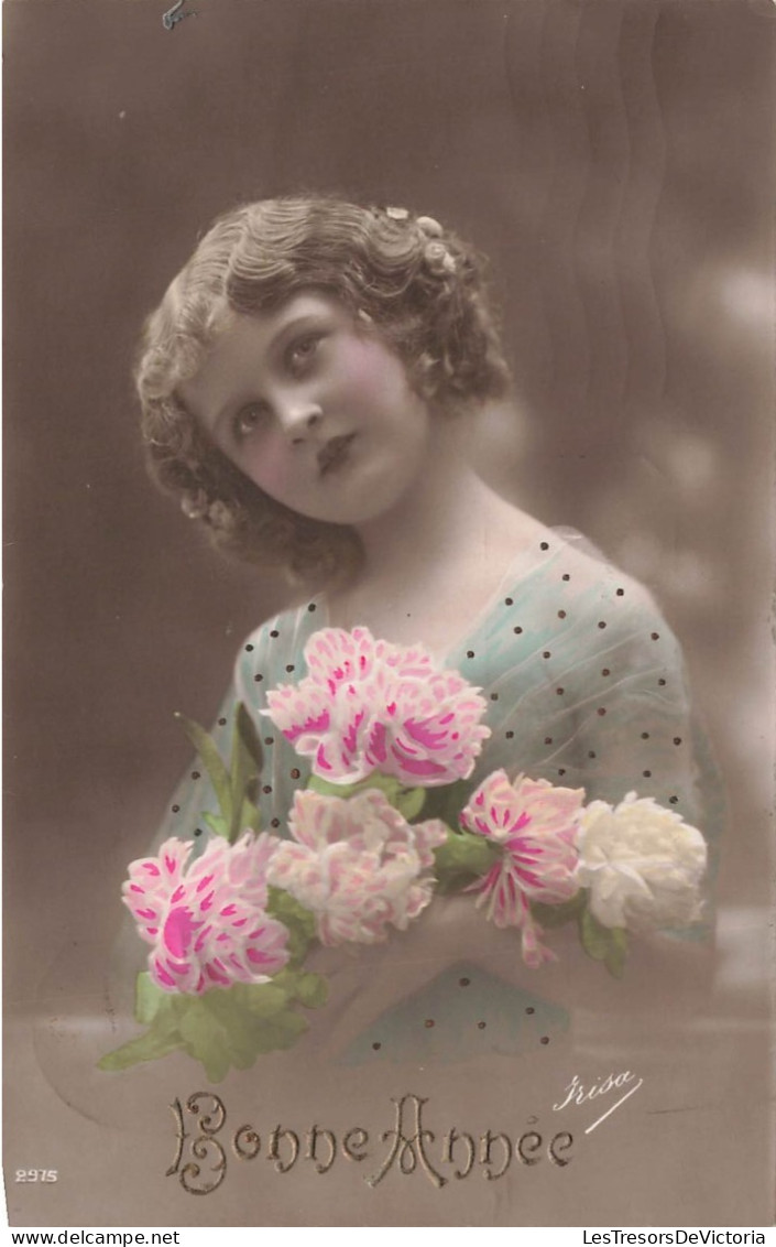 FETES ET VOEUX - Nouvel An - Une Petite Fille Tenant Un Bouquet De Fleurs - Colorisé - Carte Postale Ancienne - Neujahr