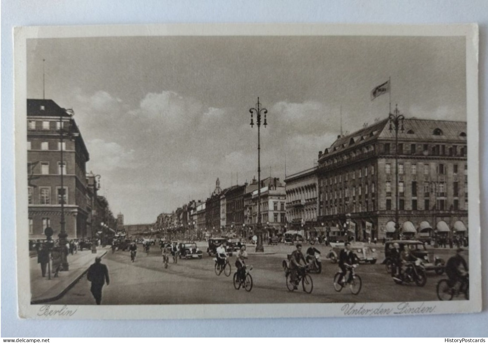 Berlin, Unter Den Linden, Hotel Adlon, Fahrräder, Autos, Motorrad, 1933 - Mitte