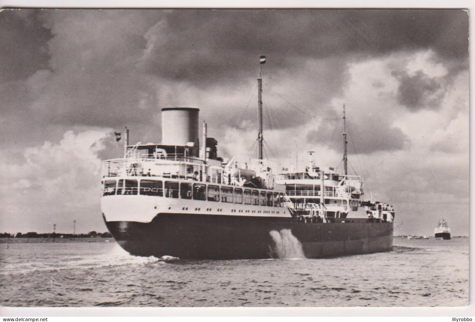 NETHERLANDS - Steamship WESTERTOREN - RPPC - Petroliere