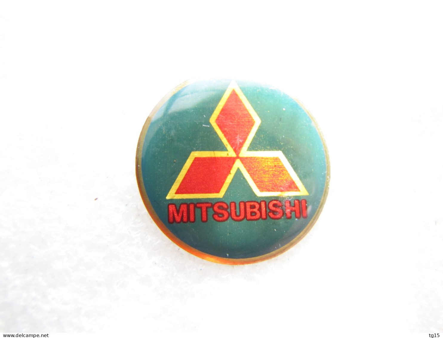 PIN'S    LOGO  MITSUBISHI  Ø 26 Mm - Mitsubishi