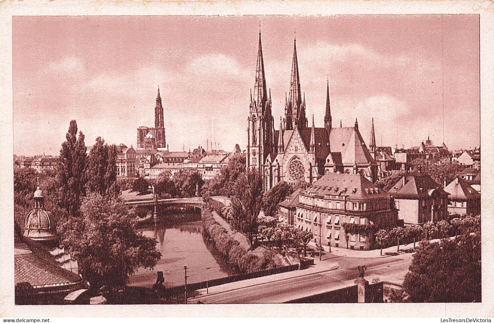 FRANCE - Strasbourg - Eglise Saint Paul Et La Cathédrale - Carte Postale Ancienne - Straatsburg