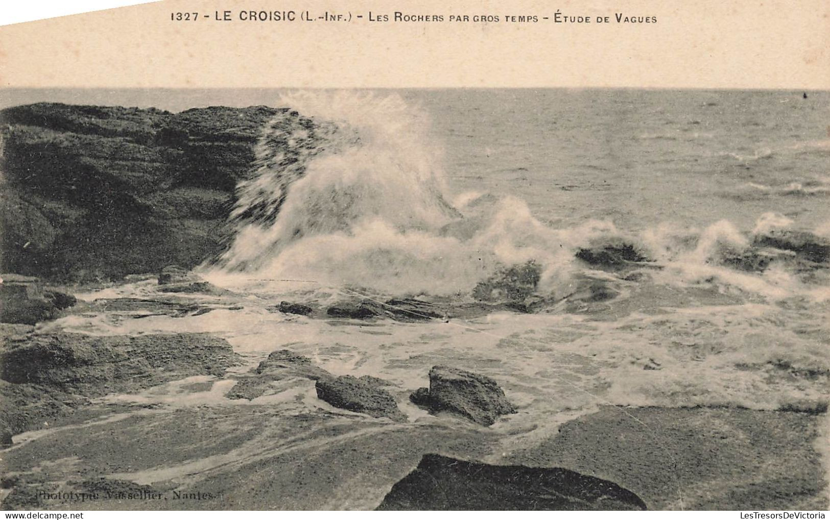 FRANCE - Le Croisic - Les Rochers Par Gros Temps - Etude De Vagues - Carte Postale Ancienne - Le Croisic