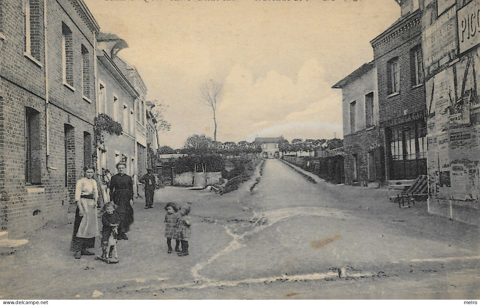CPSM -RARE- (Dep.76) - Le GRAND - QUEVILLY - L' Avenue De La Gare - Femmes Et Enfants - ( Animée-écrit En 1915) - Le Grand-Quevilly