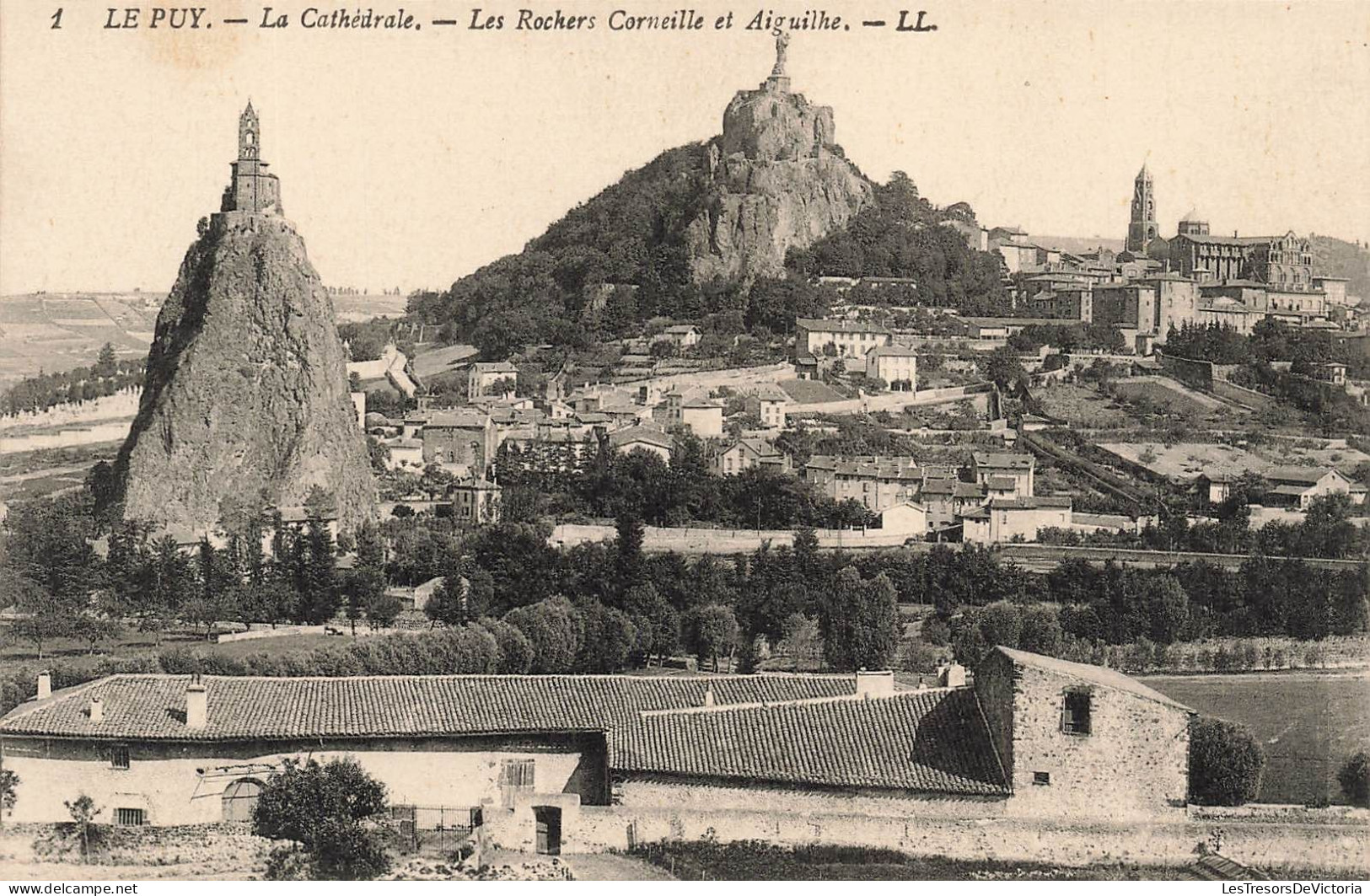 FRANCE - Le Puy - La Cathédrale - Les Rochers Corneilles Et Aiguillhes - LL - Carte Postale Ancienne - Le Puy En Velay