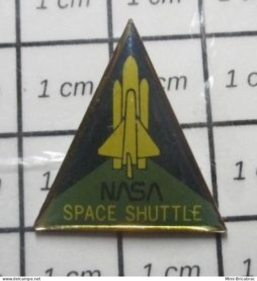 812g Pin's Pins / Beau Et Rare / ESPACE / NAVETTE SPATIALE USA NASA SPACE SHUTTLE - Spazio