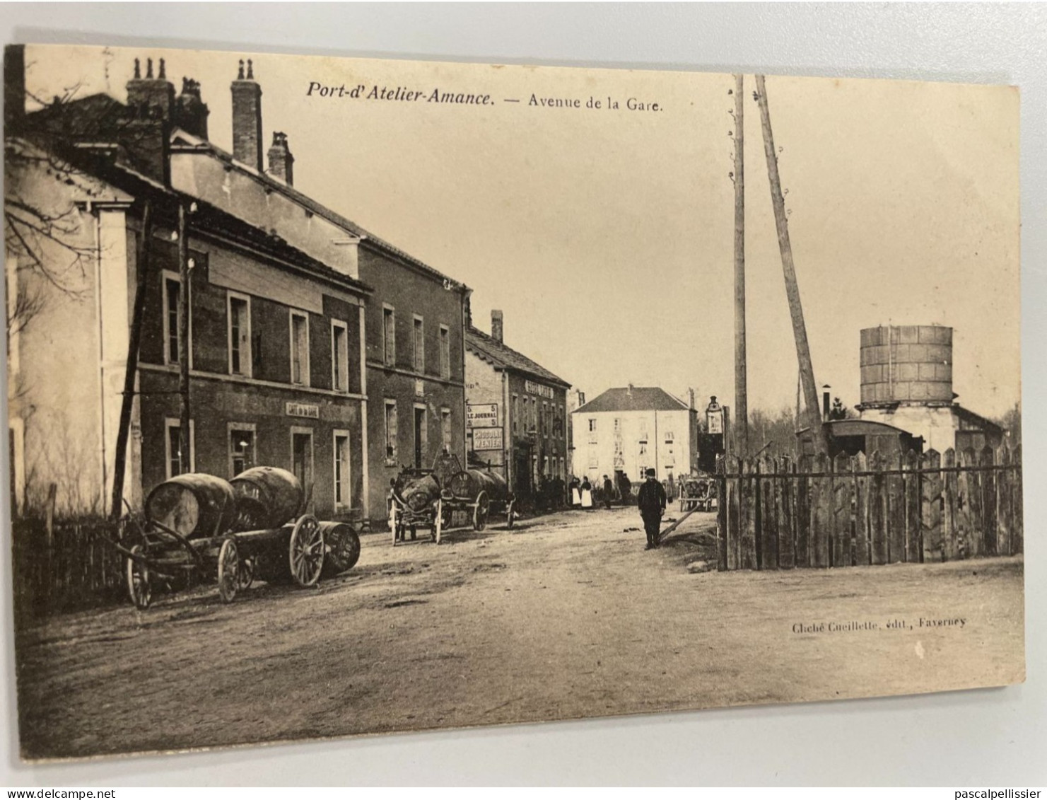 CPA - 70 - PORT - D' ATELIER - AMANCE - Avenue De La Gare - Animée Charrette Tonneaux De Vins - Amance