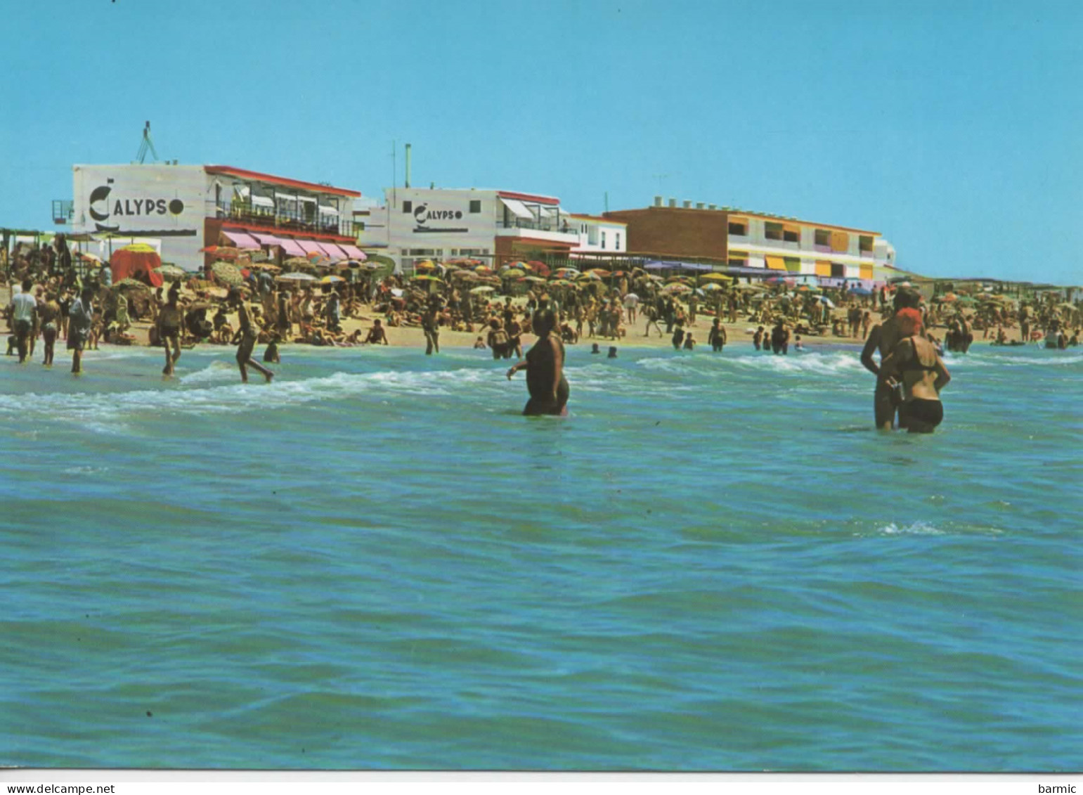 HUELVA, PLAYA DE PUNTA UMBRIA,  BAIGNEURS COULEUR  REF 14294 - Huelva