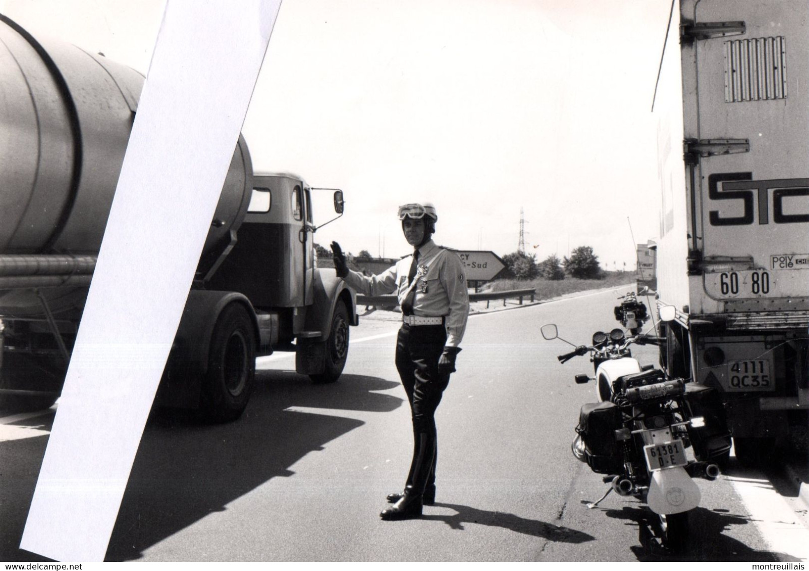 Photo D'un Motard De La Police, Motocycliste, Camion, Moto, Police De La Route, Région Parisienne, Format 16,5 X 12 - Policia