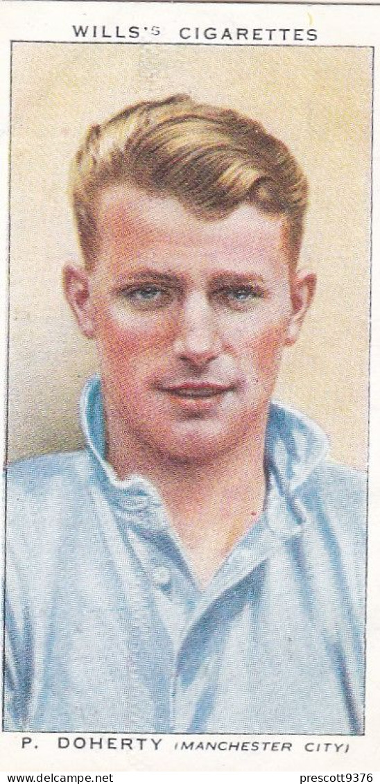 17 Peter Doherty. Manchester City FC  - Wills Cigarette Card - Association Footballers, 1935 - Original Card - Sport - Wills