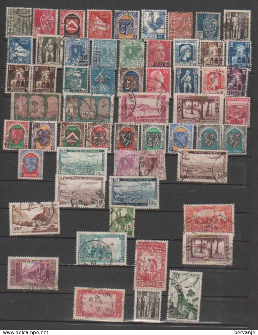 L76    Lot De Timbres Algérie Avant Indépendance - Collections, Lots & Series