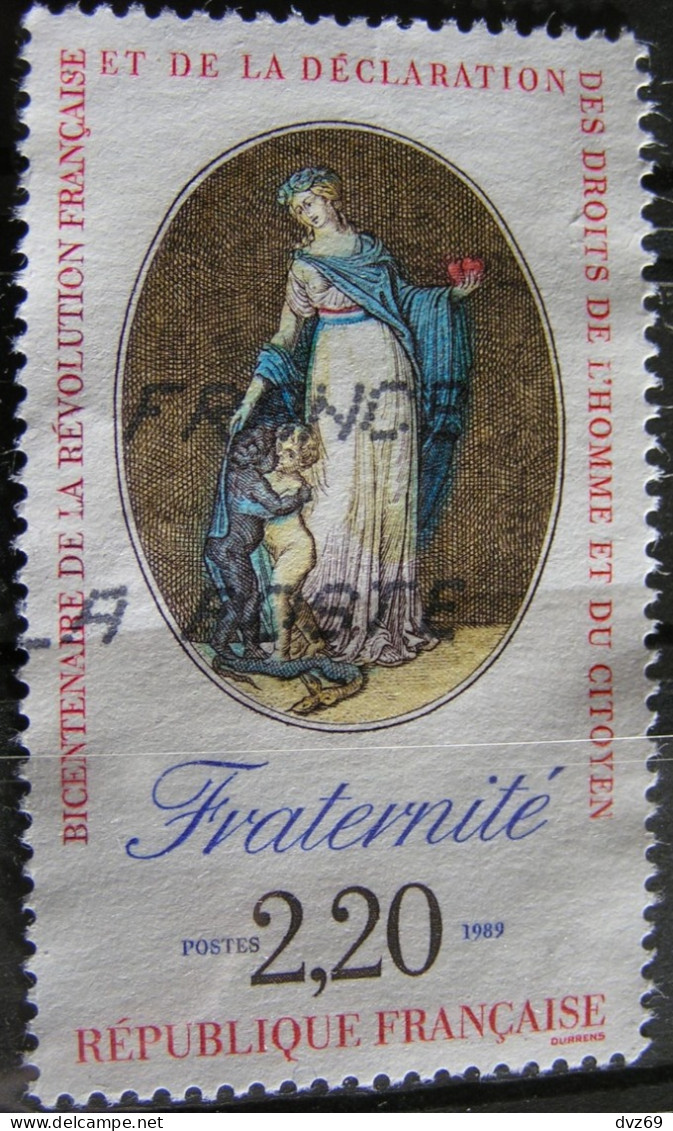 N° 2575, Oblitéré, Fraternité, 2f20 Multicolore, Coiffe Bleue, TB - Ungebraucht
