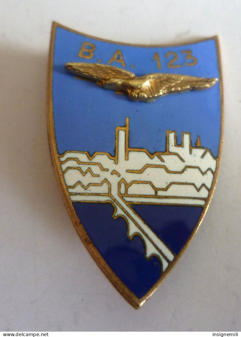 INSIGNE BA 123 BASE AERIENNE ORLEANS - Email - AREMAIL PARIS - Luftwaffe