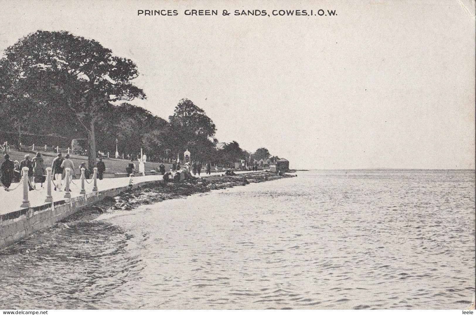 BQ72. Vintage Postcard. Princes Green And Sands, Cowes, Isle Of Wight - Cowes