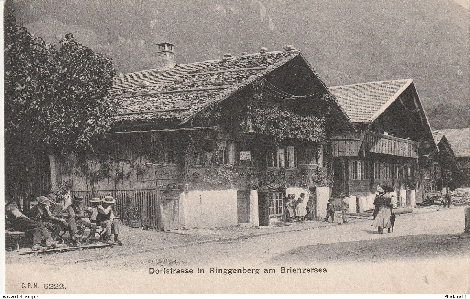 DORFSTRASSE IN RINGGENBERG - Ringgenberg