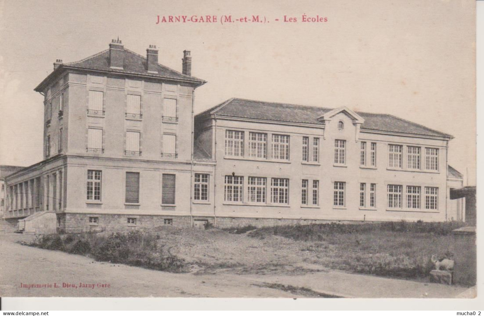 JARNY-GARE - LES ECOLES - Jarny