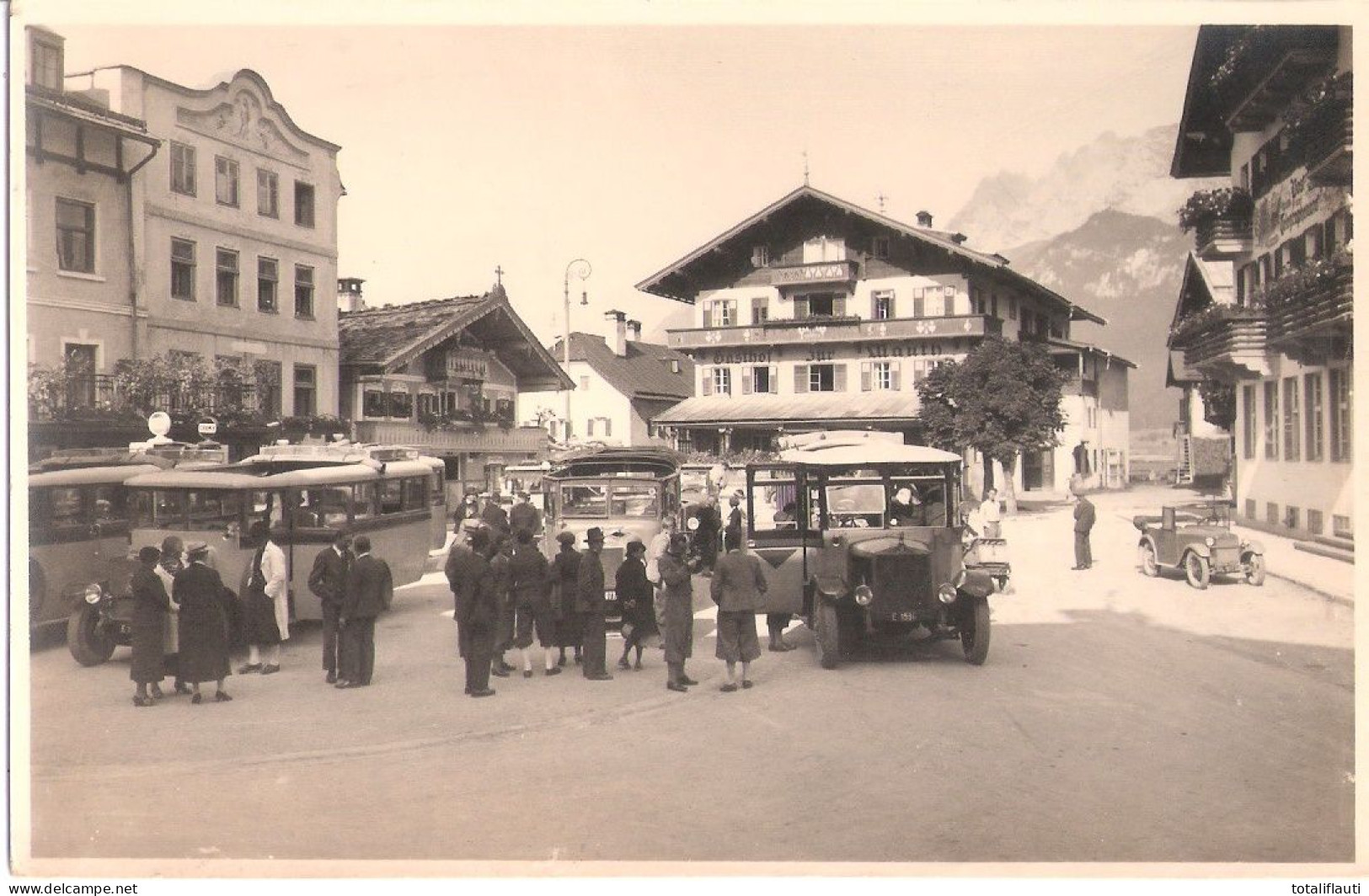 ST JOHANN Tirol Hauptplatz Gasthof Zur Mauth BelebterTouristentreffpunkt Büssing Fast TOP-Erhaltung Ungelaufen - St. Johann In Tirol