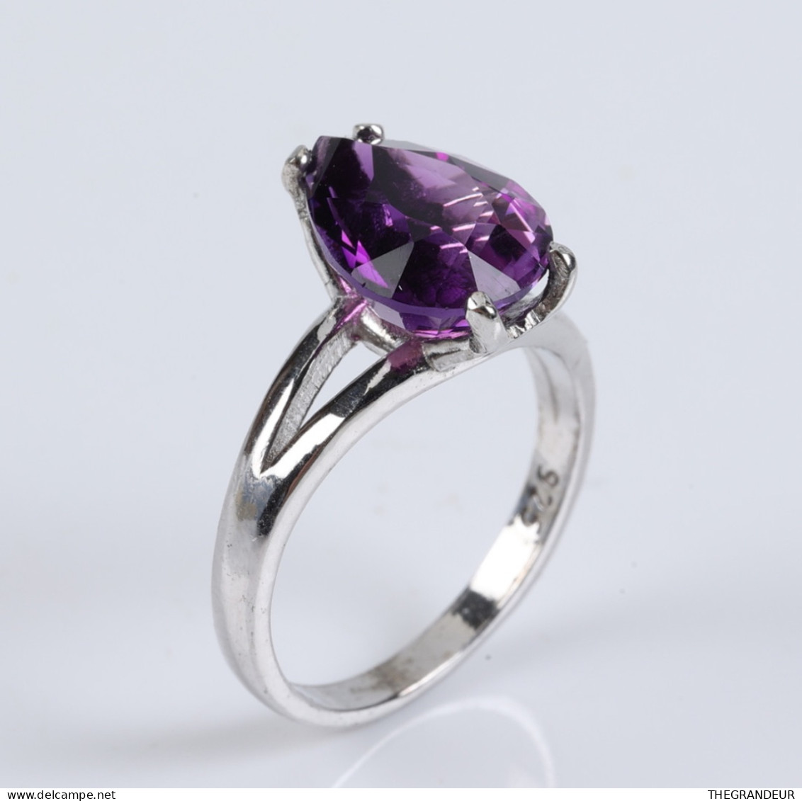 Ring Sterling Silver Ring With Amethyst - Ringe