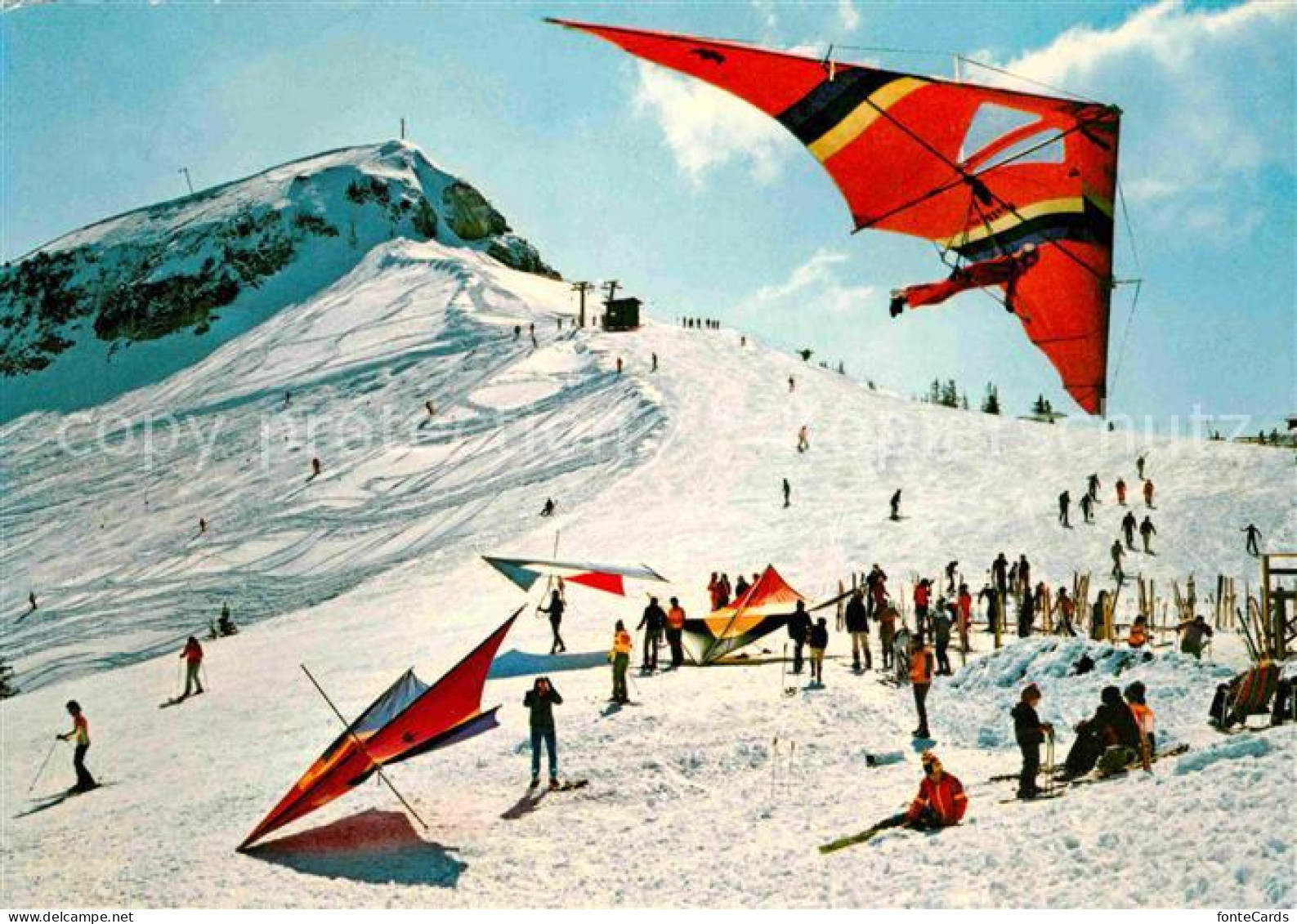 72650209 Drachenflug Tannheim Tirol Neunerkoepfle Gundlift  - Parachutespringen