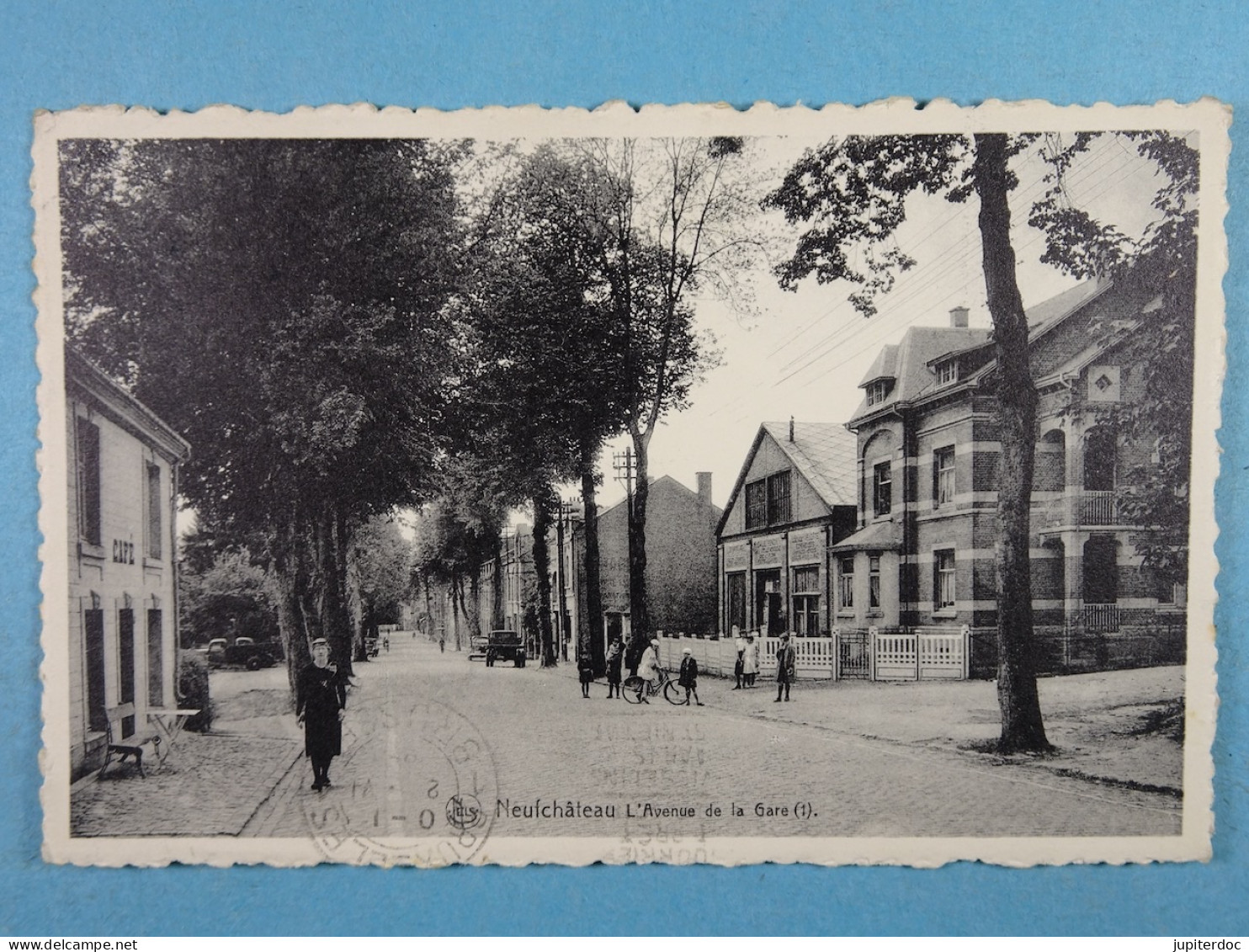 Neufchâteau L'Avenue De La Gare - Neufchâteau