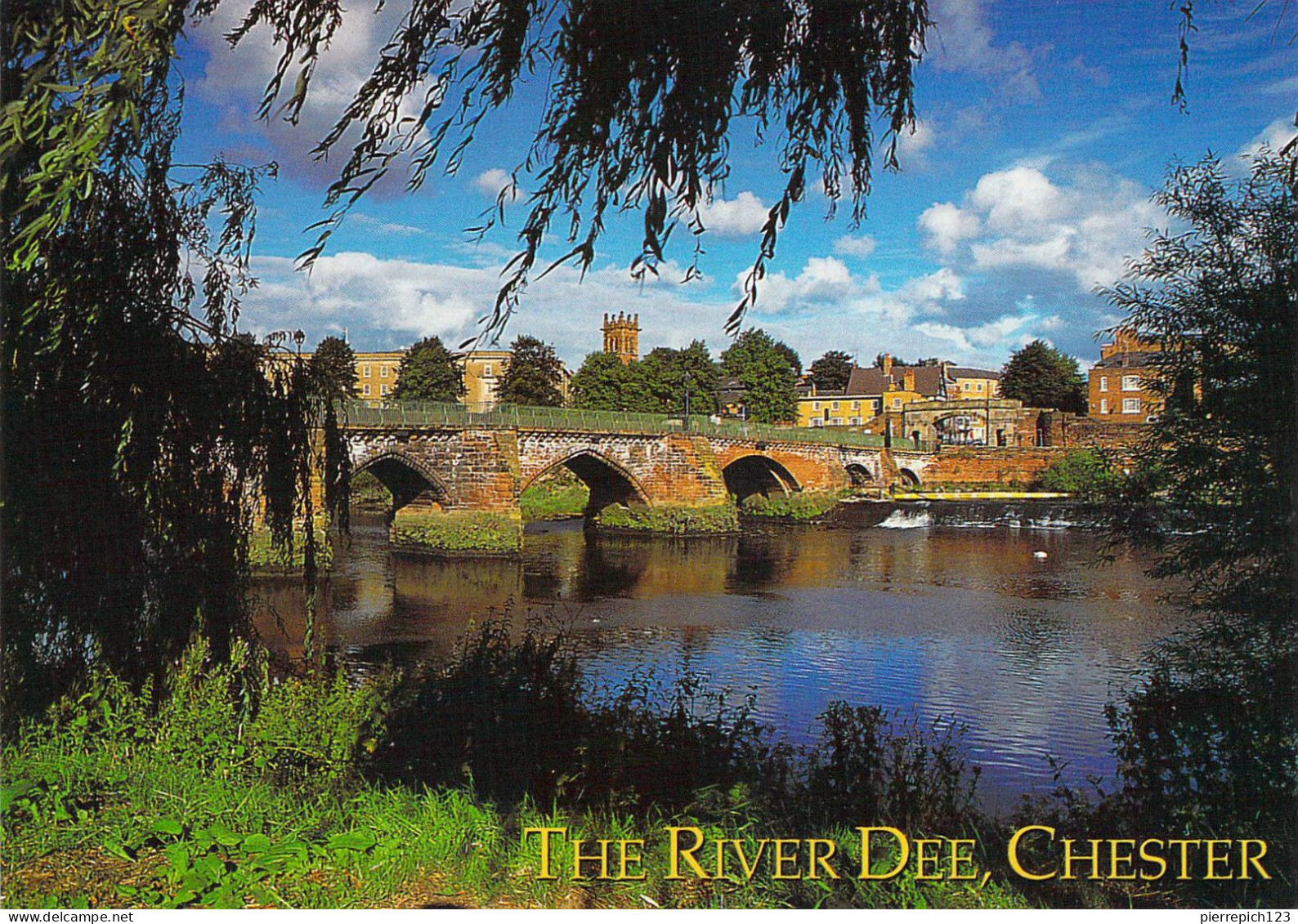 Chester - Vue Sur La Rivière Dee Et Au Fond, La Ville - Chester