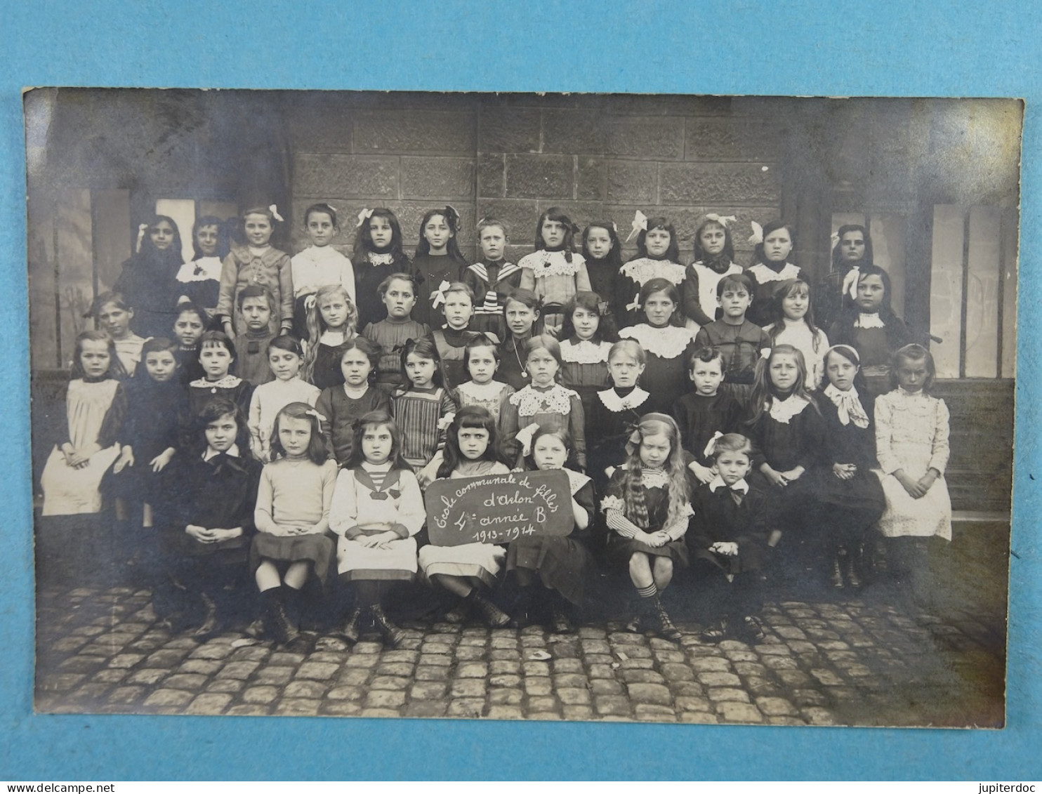 Carte Photo Arlon Ecole Communale Des Filles 4e Année B 1913-1914 - Arlon