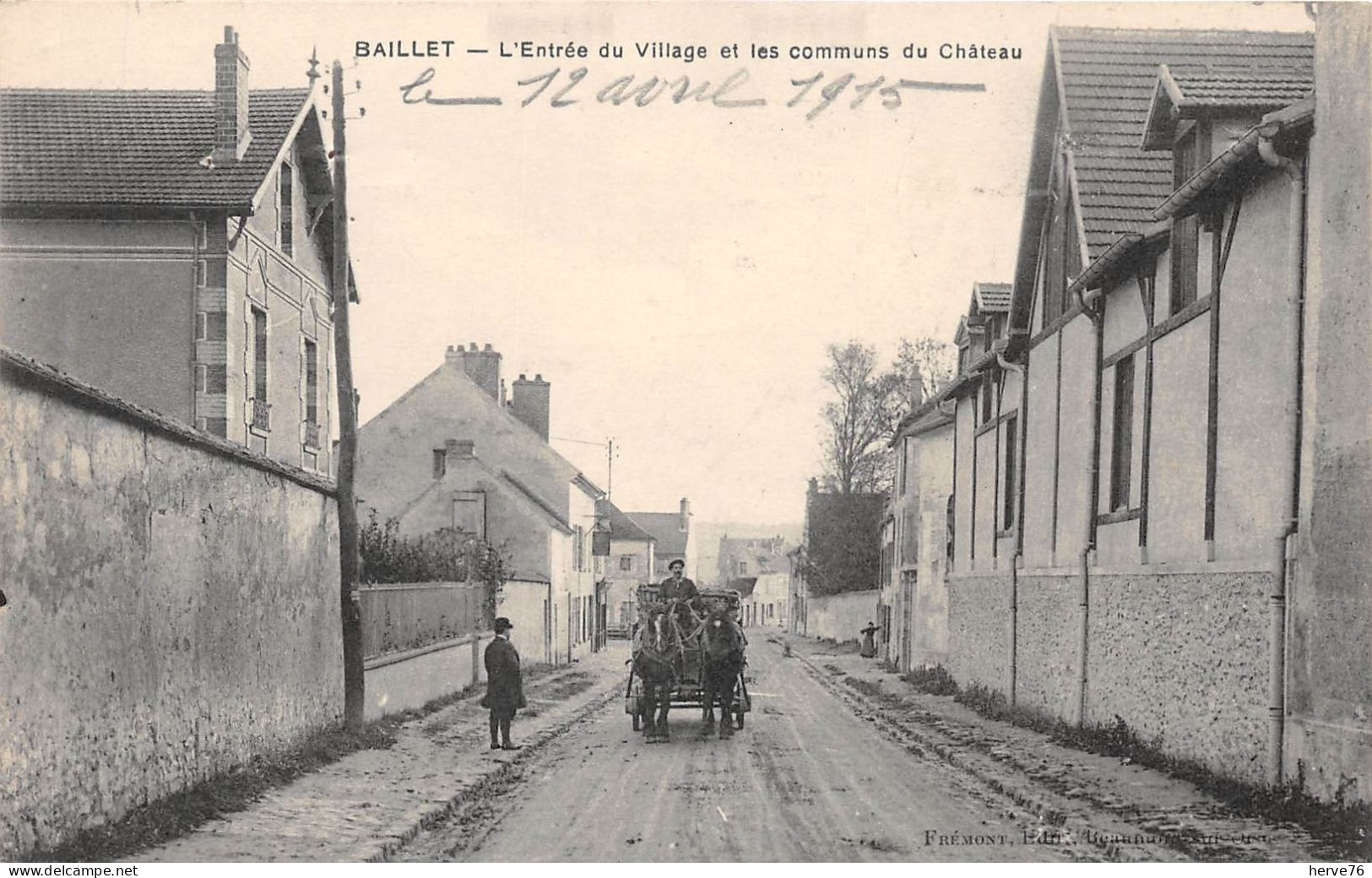 BAILLET - L'entrée Du Village Et Les Communs Du Château - Attelage - Baillet-en-France