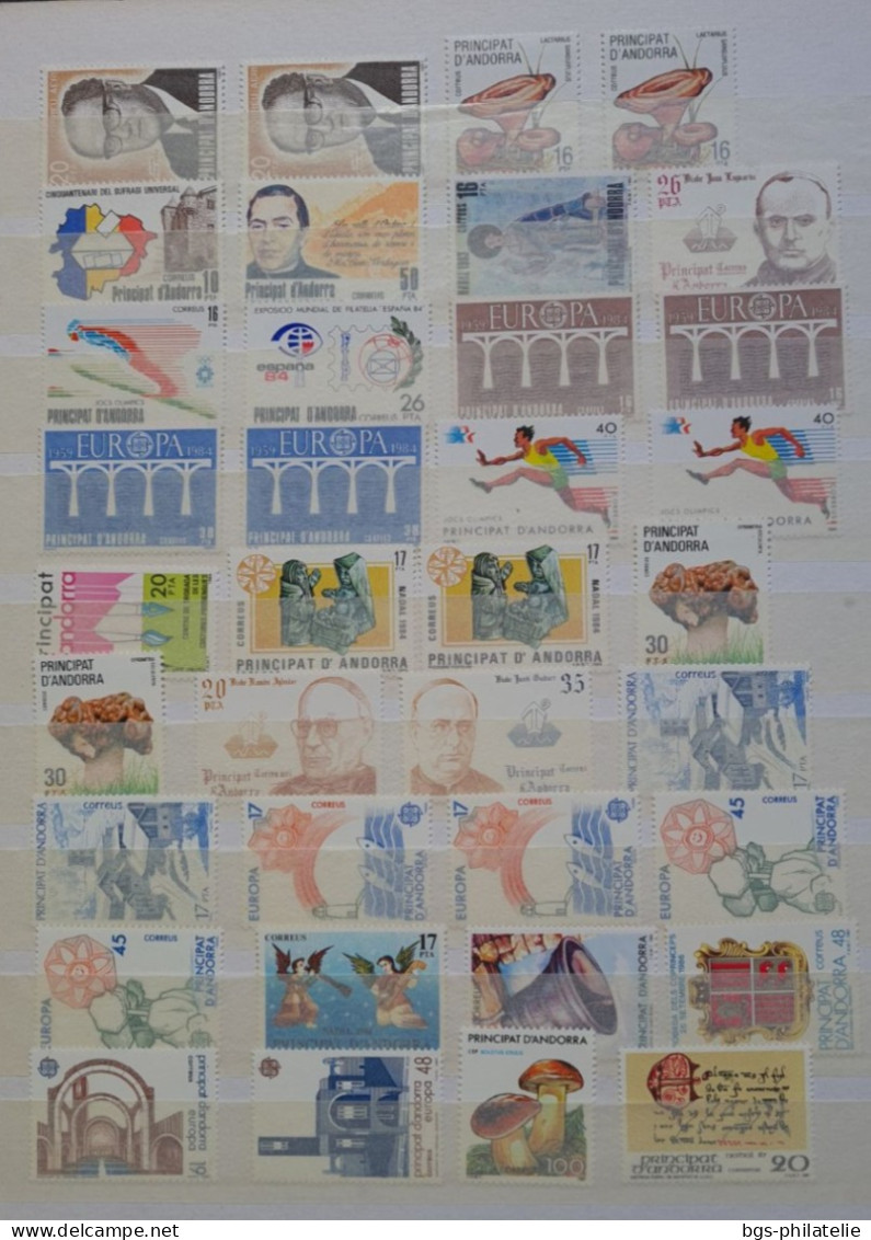 Lot De Timbres D'andorre Espagnol Neufs **(sans Charnières). - Collections (sans Albums)