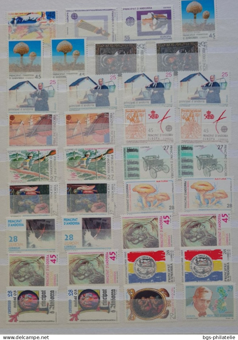 Lot de timbres d'andorre Espagnol neufs **(sans charnières).