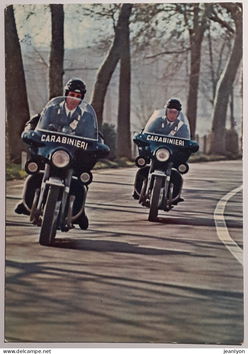 MILITAIRE / ARMEE - MOTARD - CARABINIERS MOTOCYCLISTES - Carabinieri Motociclisti - Carte Italienne - Police - Gendarmerie