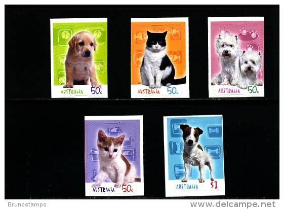 AUSTRALIA - 2004  CATS AND DOGS SELF ADHESIVE  SET  MINT NH - Mint Stamps