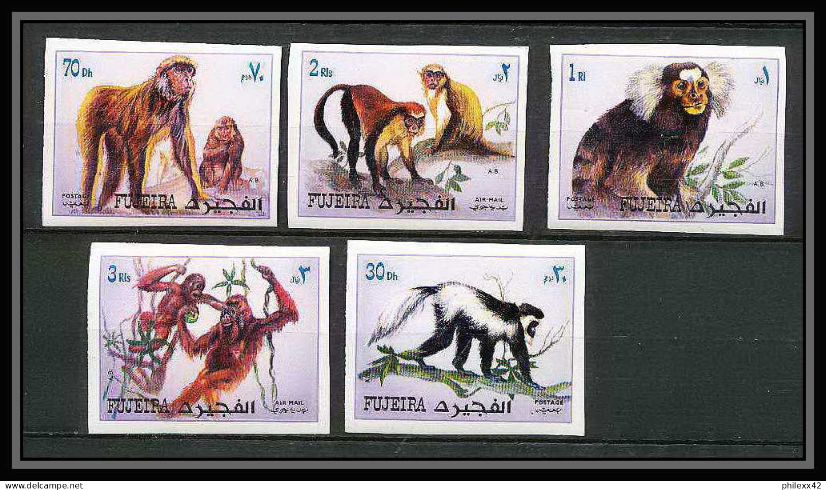 300a - Fujeira MNH ** Mi N° 1532 / 1536 B Singe (monkey Apes Singes Monkeys) Non Dentelé (Imperf) - Apen