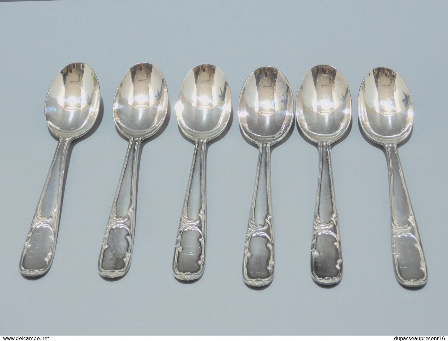 -6 PETITES CUILLERES METAL Argenté Style Louis XV Poinçon CAILAR BAYARD  E - Silverware