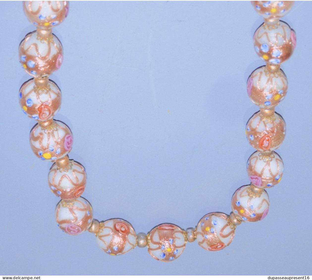 -JOLI COLLIER VINTAGE PERLES OPALINE Dorées émaillées MURANO?  bijou ancien   E