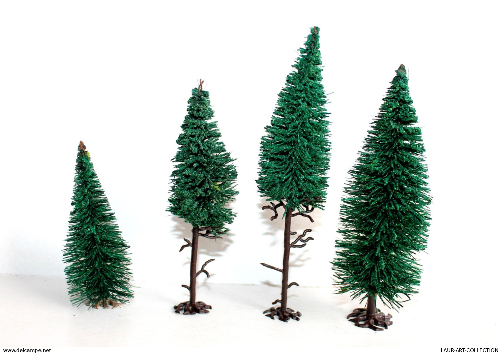 BUSCH LOT 4 ARBRE SAPIN VEGETAUX, HO DECOR PAYSAGE, 8,5 A 14,5cm MINIATURE TRAIN - MODELISME FERROVIAIRE  (1712.286) - Décors