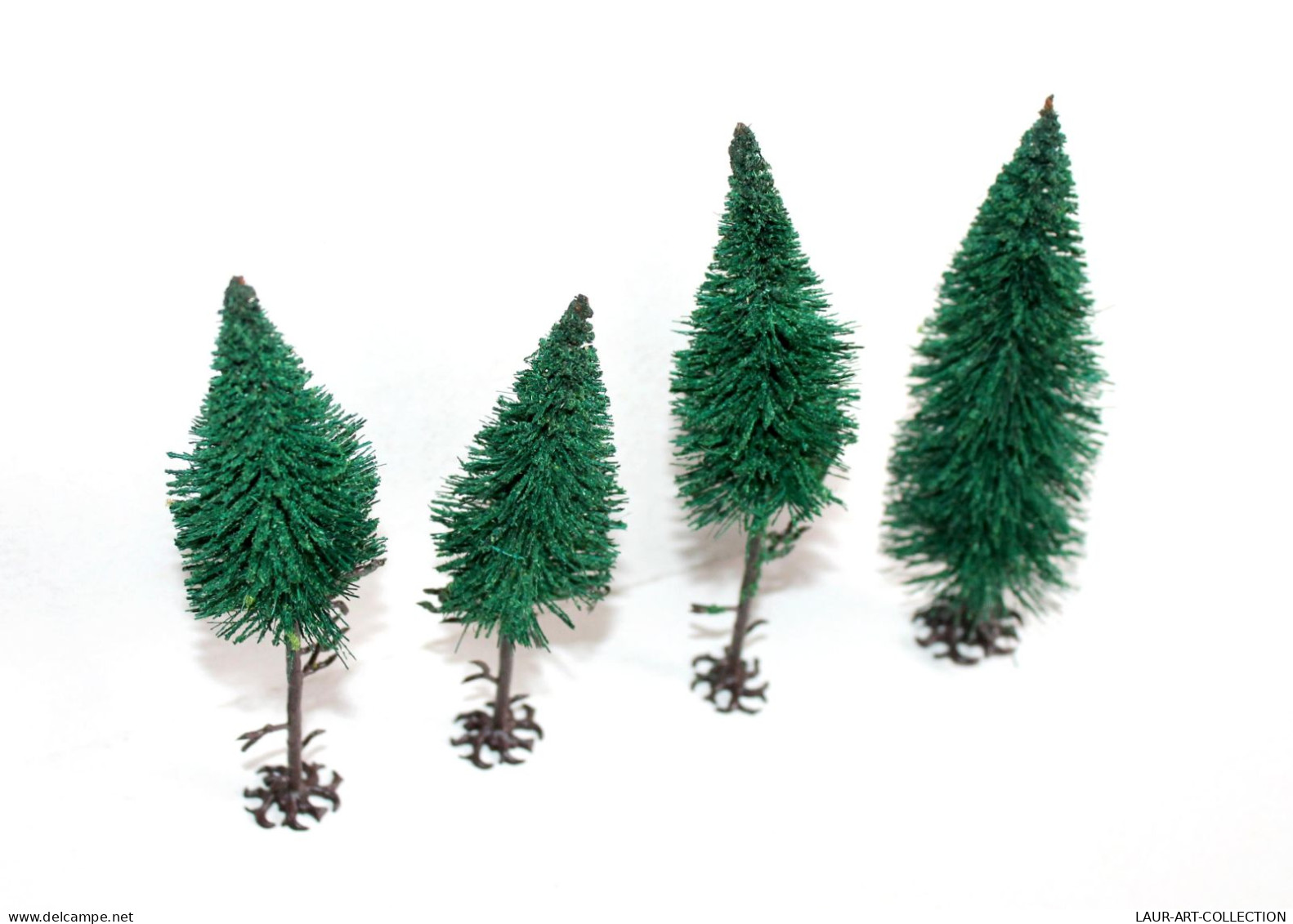 BUSCH LOT De 4 ARBRE SAPIN VEGETAUX, HO DECOR PAYSAGE, 12 A 14cm MINIATURE TRAIN - MODELISME FERROVIAIRE  (1712.287) - Decoración