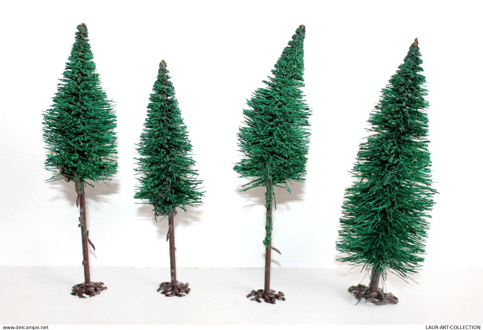 BUSCH LOT De 4 ARBRE SAPIN VEGETAUX, HO DECOR PAYSAGE, 12 A 14cm MINIATURE TRAIN - MODELISME FERROVIAIRE  (1712.287) - Decorazione