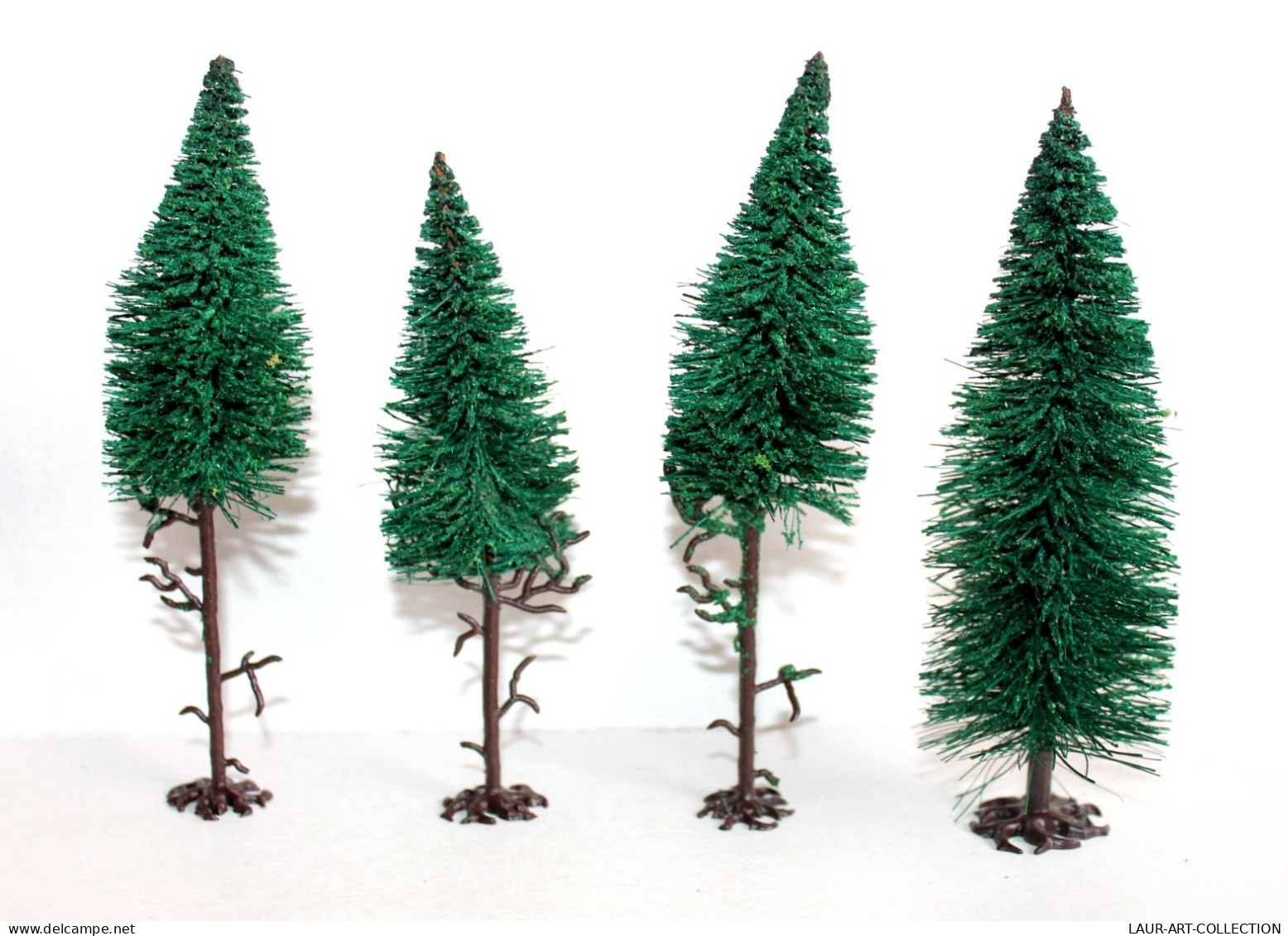 BUSCH LOT De 4 ARBRE SAPIN VEGETAUX, HO DECOR PAYSAGE, 12 A 14cm MINIATURE TRAIN - MODELISME FERROVIAIRE  (1712.287) - Scenery