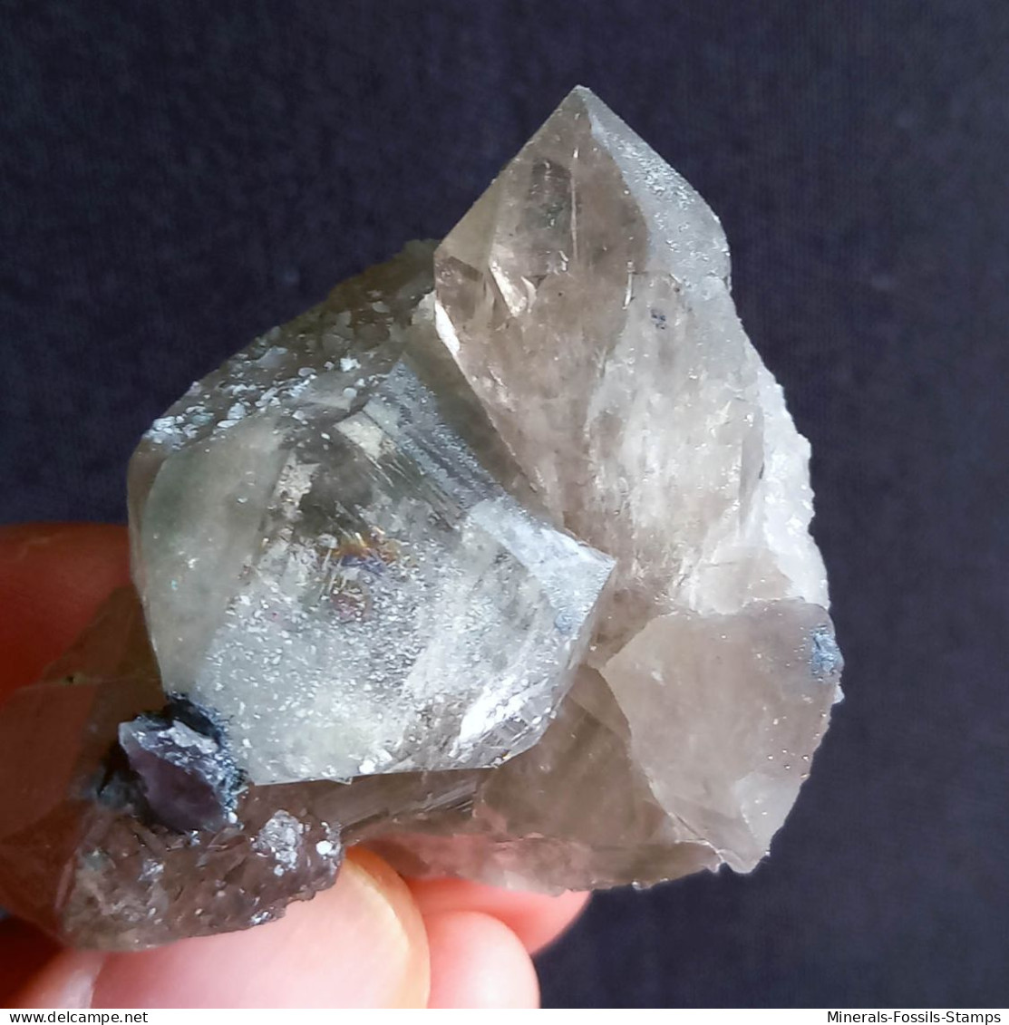 #U27 - Beau Groupe De QUARTZ Cristaux (Val Bedretto, Suisse) - Mineralien