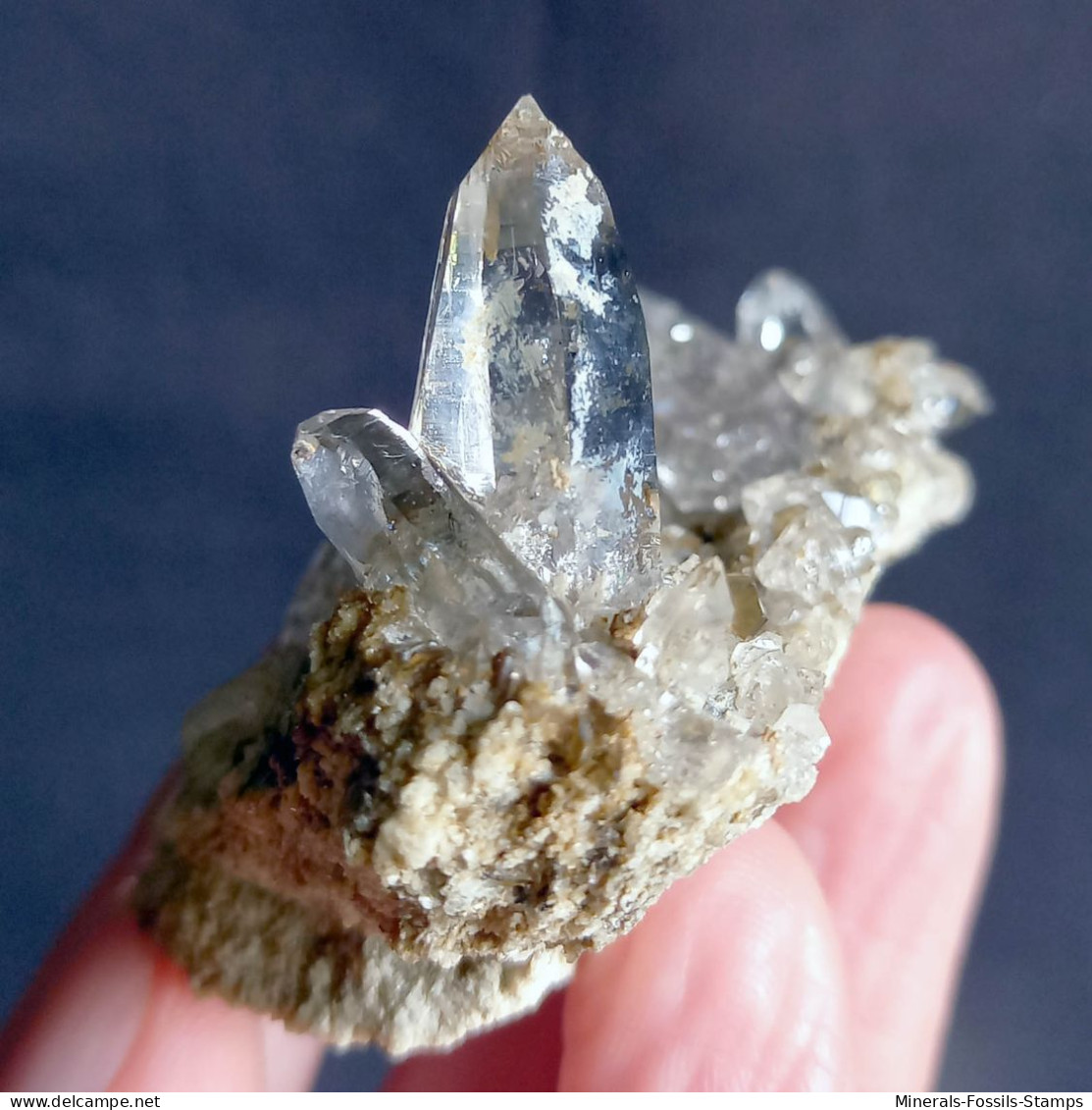 #V43 - Beau QUARTZ Crisaux(Val Bedretto, Suisse) - Minerals