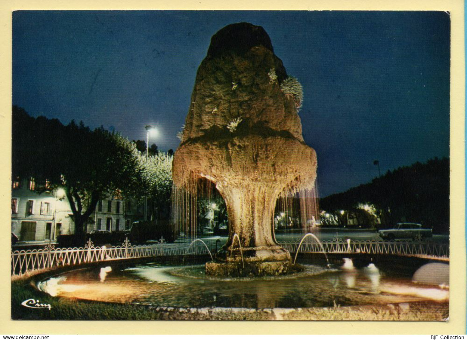 83. BARJOLS – La Fontaine / La Nuit (voir Scan Recto/verso) - Barjols